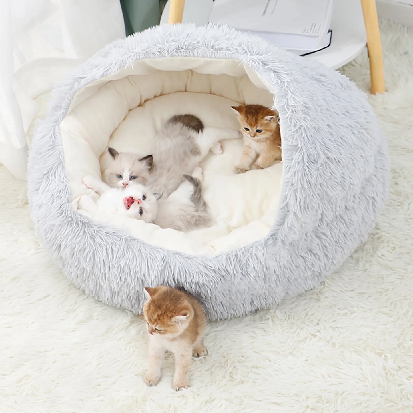 Calming Hooded Dog and Cat Bed, Removable and Washable Round Design for Small to Medium Pets, Anti-Slip Faux Fur for Enhanced Comfort, Suitable for Pets Up to 11 Pounds